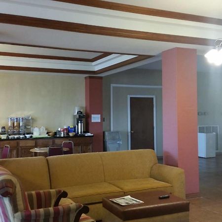 Executive Inn And Suites Waxahachie Εξωτερικό φωτογραφία