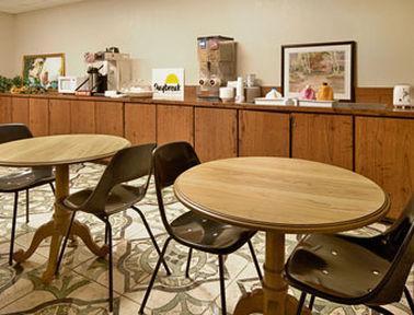 Executive Inn And Suites Waxahachie Εστιατόριο φωτογραφία